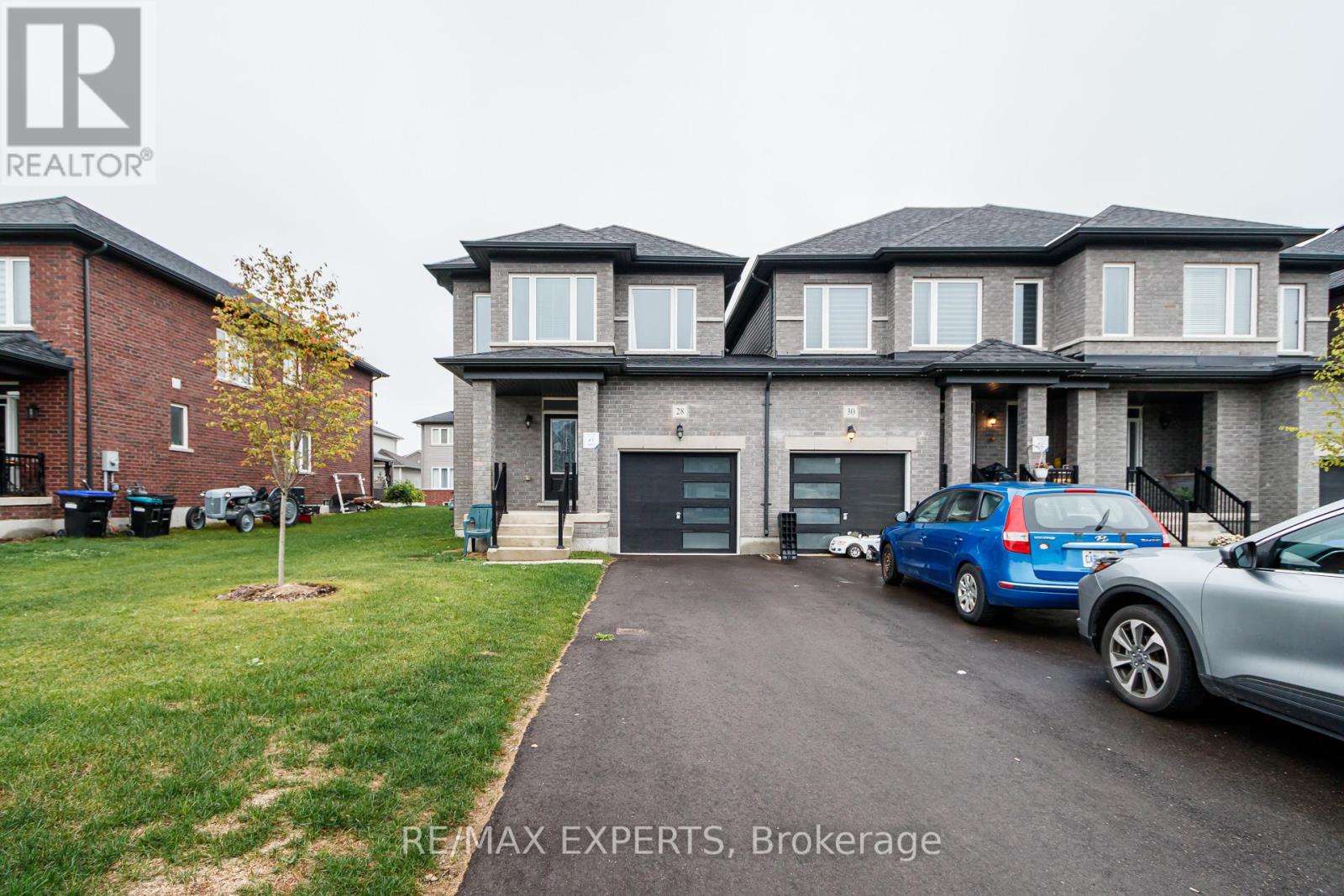 28 Lisa Street, Wasaga Beach, Ontario  L9Z 0K8 - Photo 6 - S12432213