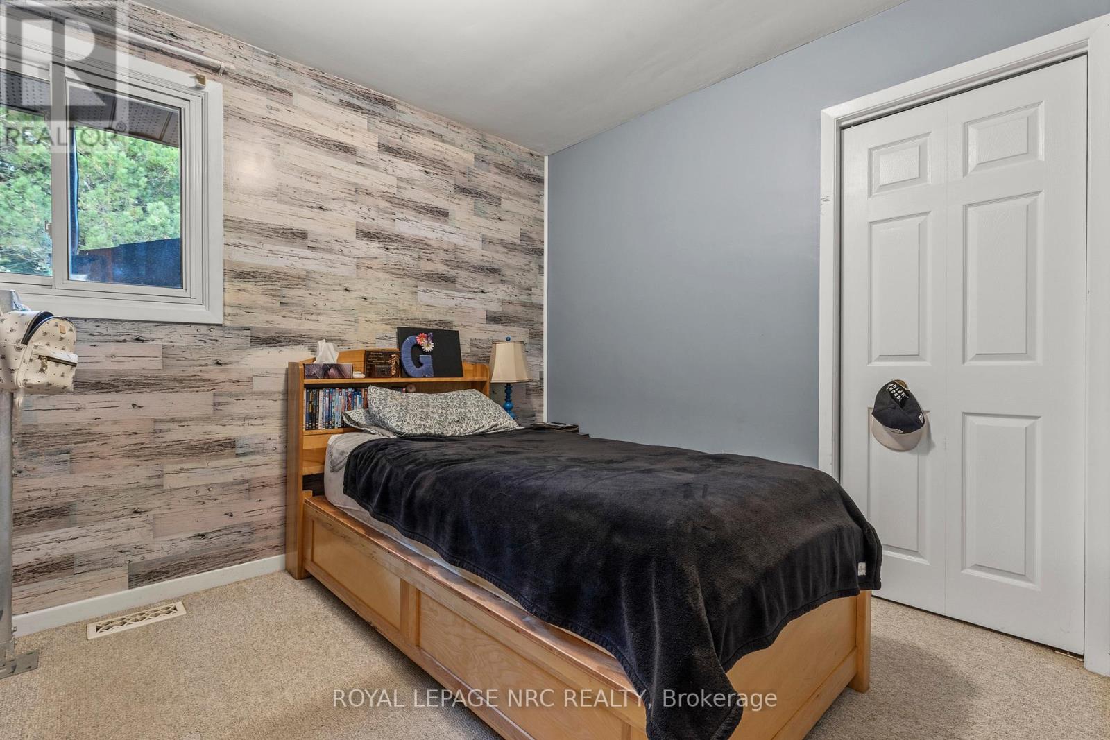 12028 Augustine Road, Wainfleet, Ontario  L0S 1V0 - Photo 17 - X12430232