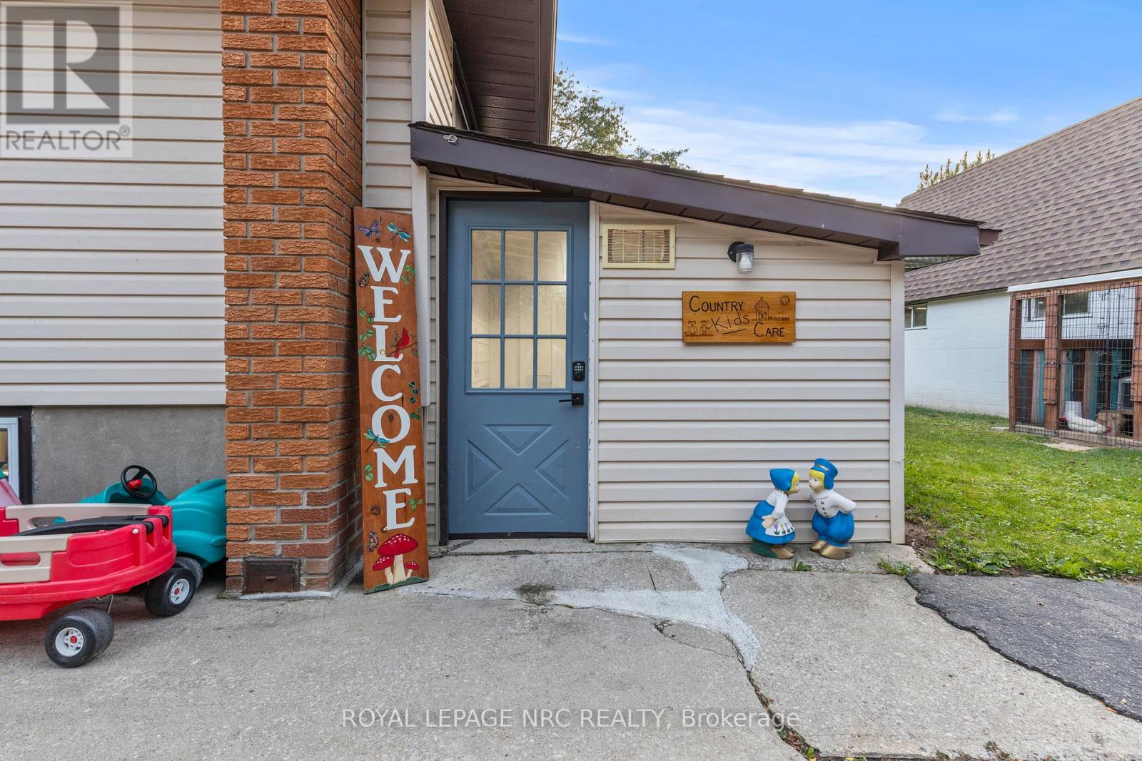 12028 Augustine Road, Wainfleet, Ontario  L0S 1V0 - Photo 21 - X12430232