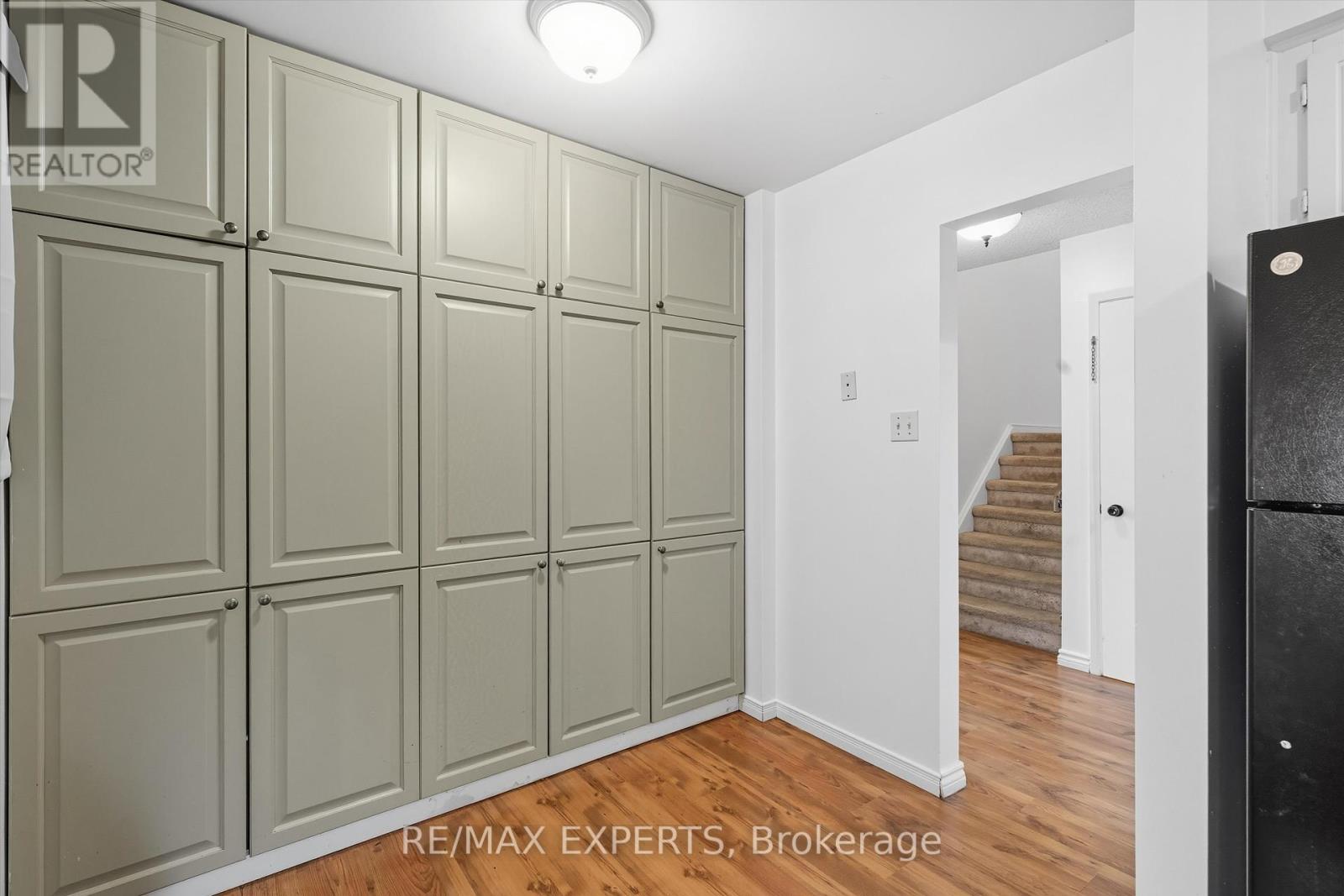 36 Nancy Mccredie Drive, Brampton, Ontario  L6X 2N5 - Photo 11 - W12432081