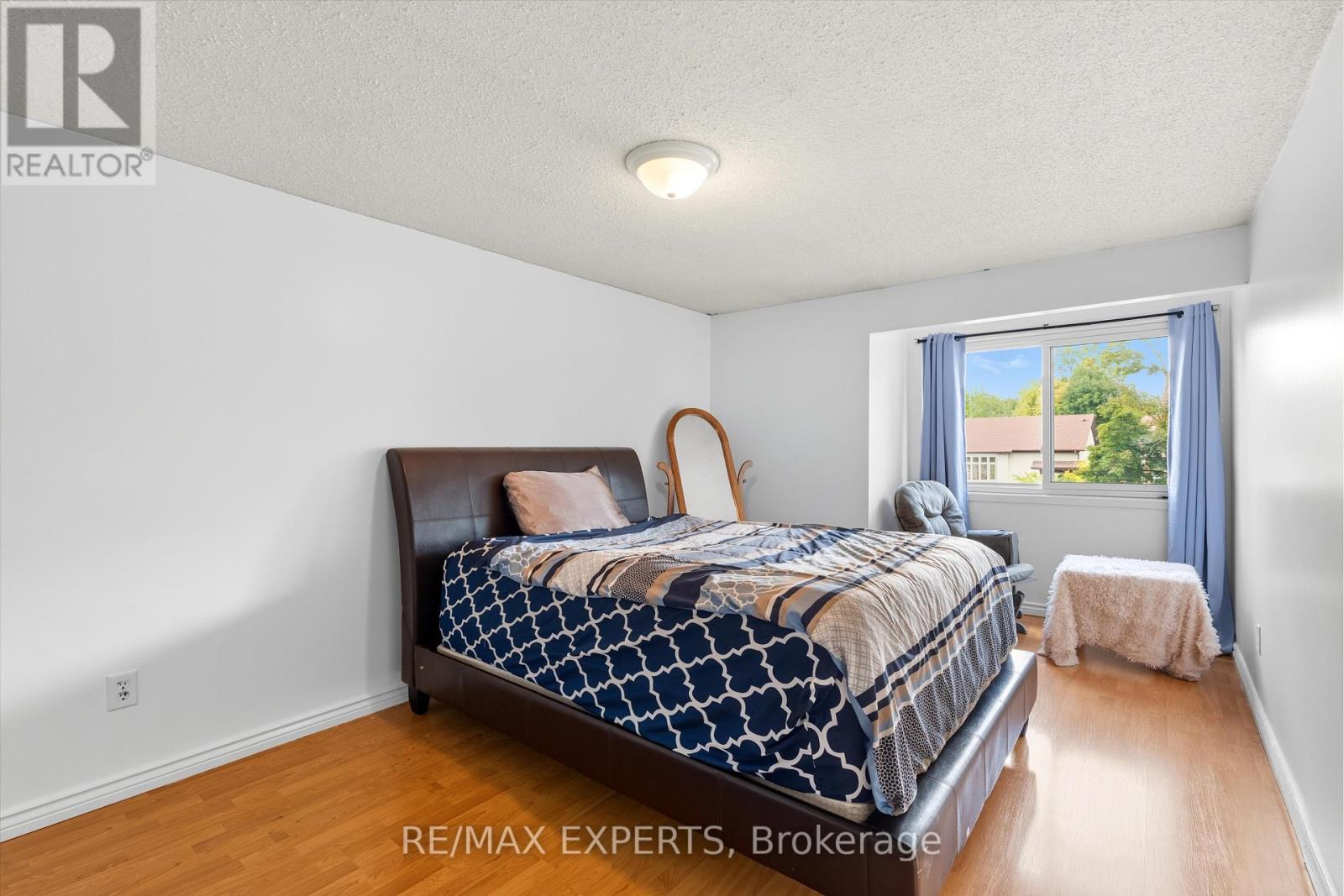 36 Nancy Mccredie Drive, Brampton, Ontario  L6X 2N5 - Photo 14 - W12432081