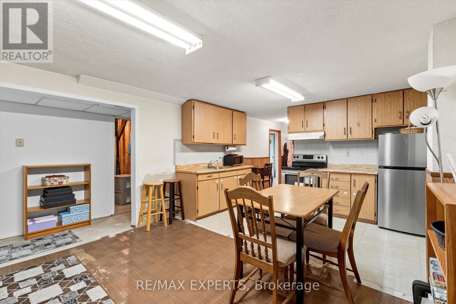 36 Nancy Mccredie Drive, Brampton, Ontario  L6X 2N5 - Photo 18 - W12432081