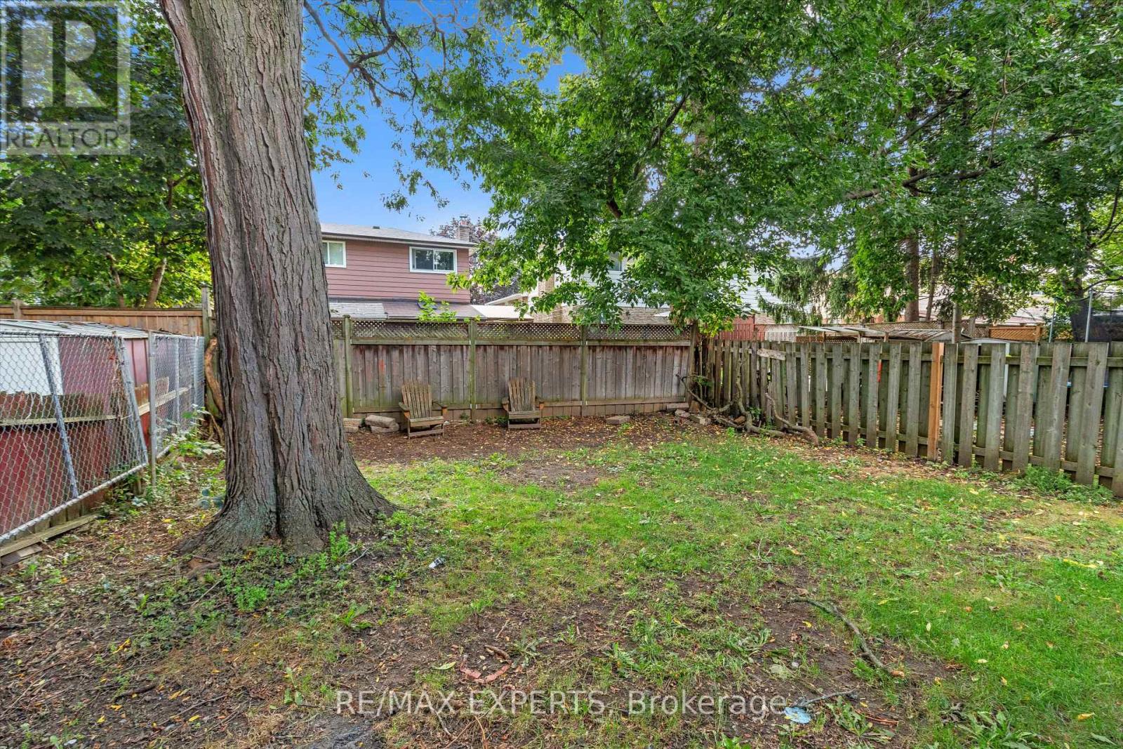 36 Nancy Mccredie Drive, Brampton, Ontario  L6X 2N5 - Photo 27 - W12432081