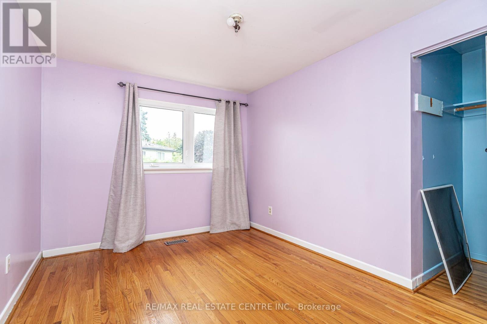 84 Crawley Drive, Brampton, Ontario  L6T 2S4 - Photo 16 - W12432083