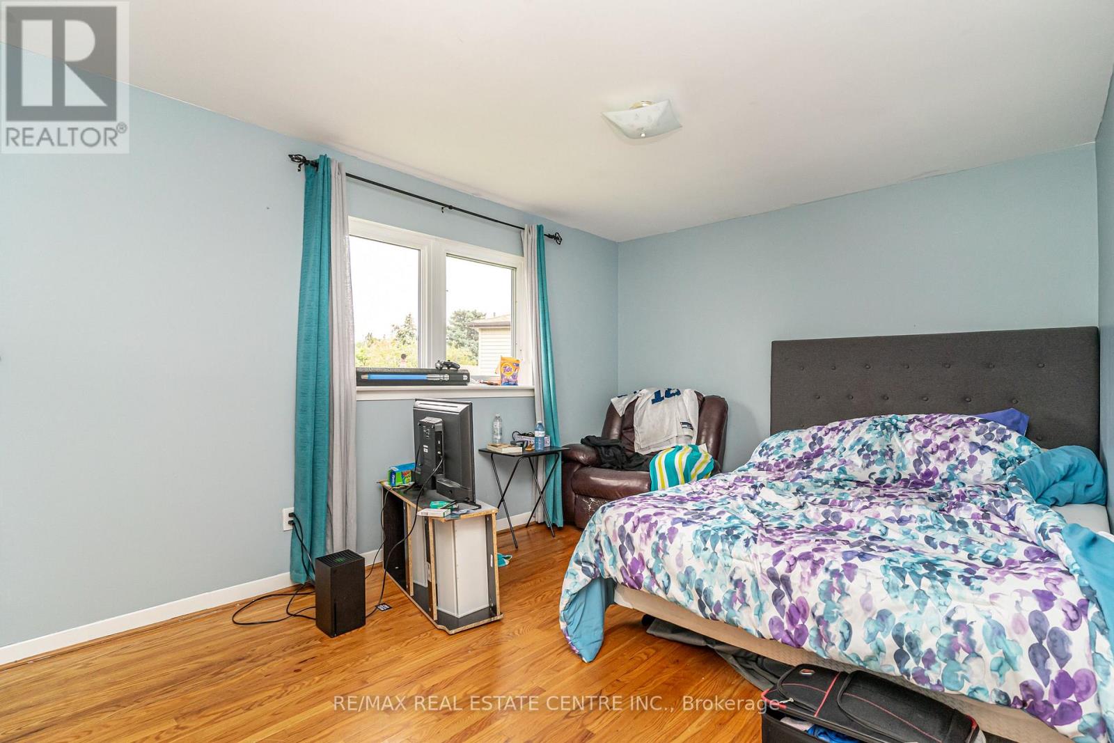 84 Crawley Drive, Brampton, Ontario  L6T 2S4 - Photo 18 - W12432083