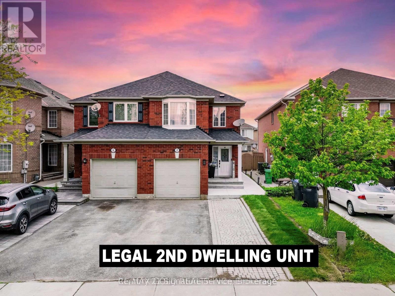 UPPER - 7 DUNLOP COURT, Brampton, Ontario