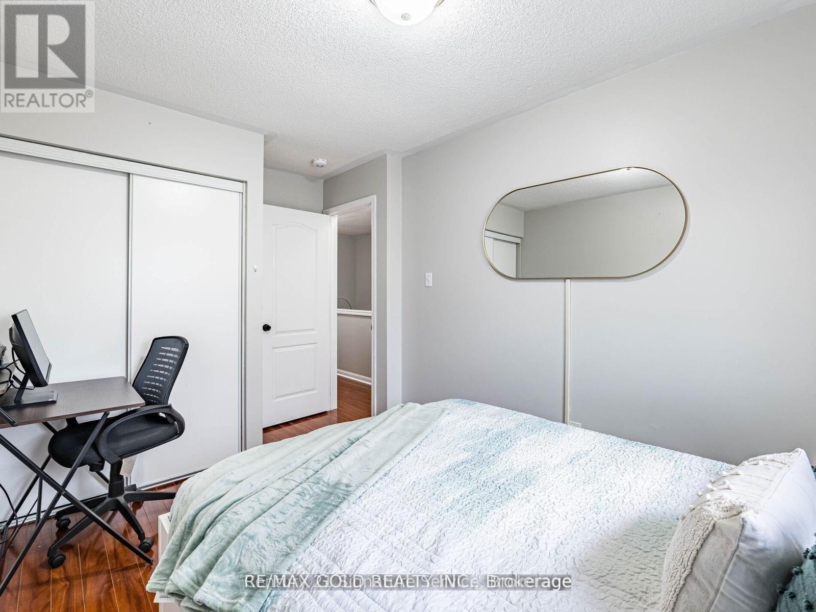 Upper - 7 Dunlop Court, Brampton, Ontario  L6X 4Z8 - Photo 23 - W12432085