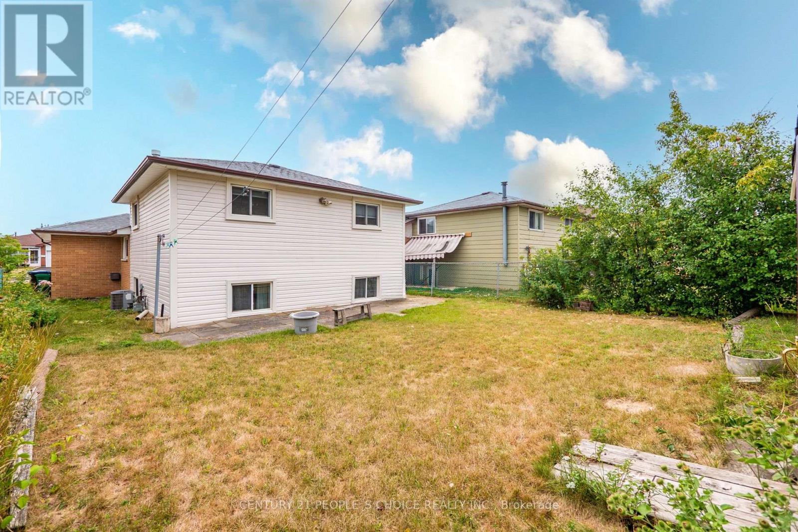 3404 Monica Drive, Mississauga, Ontario  L4T 3E7 - Photo 44 - W12432111