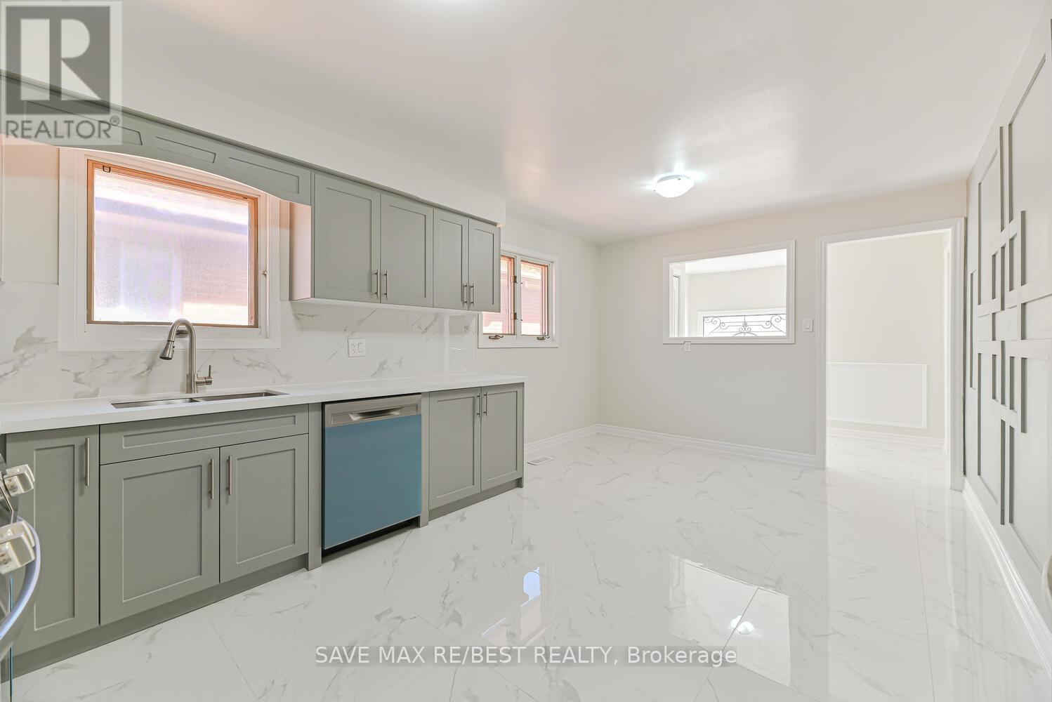 4 Petunias Road, Brampton, Ontario  L6V 3G8 - Photo 10 - W12432131