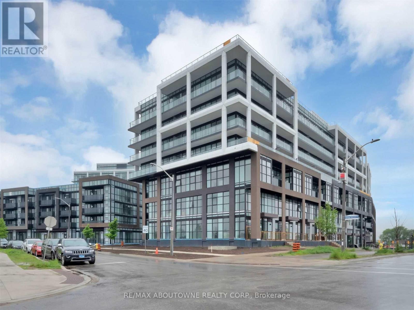 914 - 50 GEORGE BUTCHART DRIVE, Toronto, Ontario