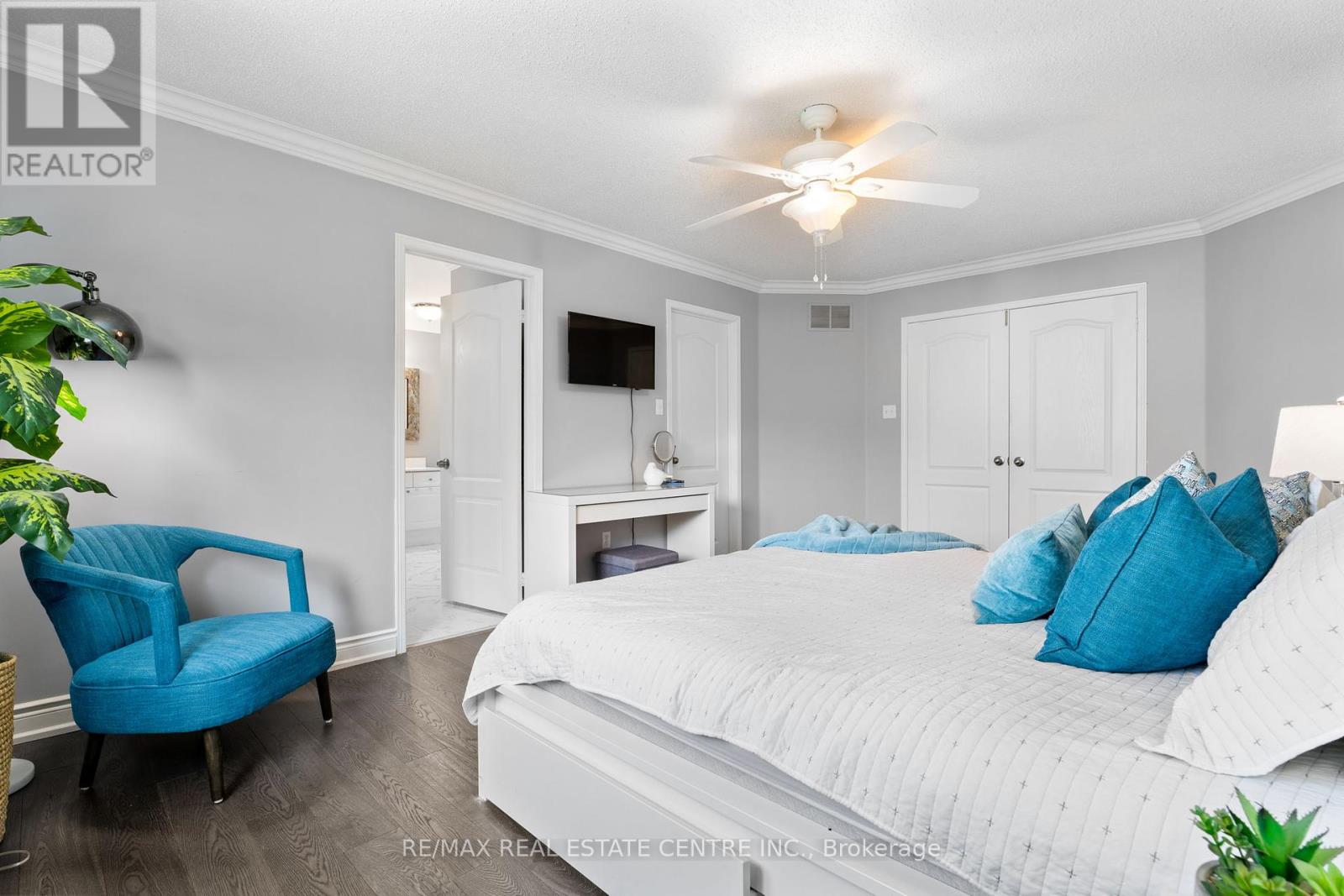 19 Mcnally Street, Halton Hills, Ontario  L7G 6B7 - Photo 32 - W12432158