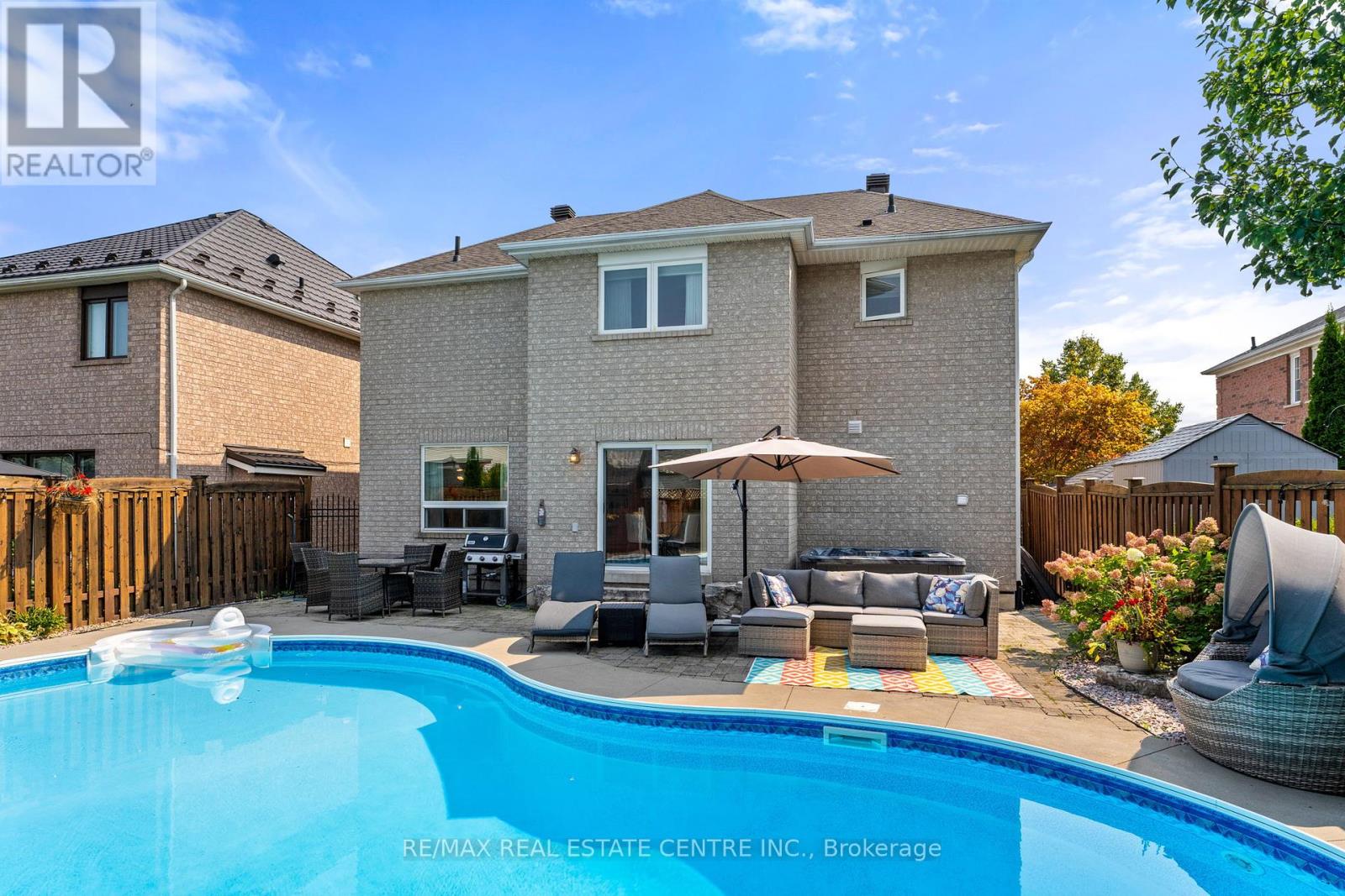 19 Mcnally Street, Halton Hills, Ontario  L7G 6B7 - Photo 50 - W12432158