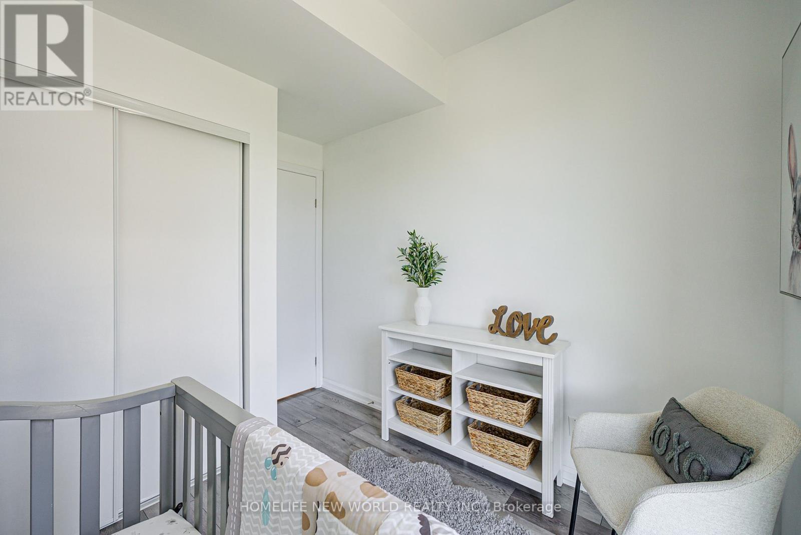 Th 18 - 10 Brin Drive, Toronto, Ontario  M8X 0B3 - Photo 13 - W12432162