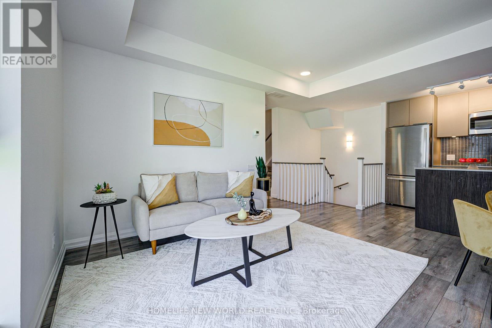 Th 18 - 10 Brin Drive, Toronto, Ontario  M8X 0B3 - Photo 7 - W12432162