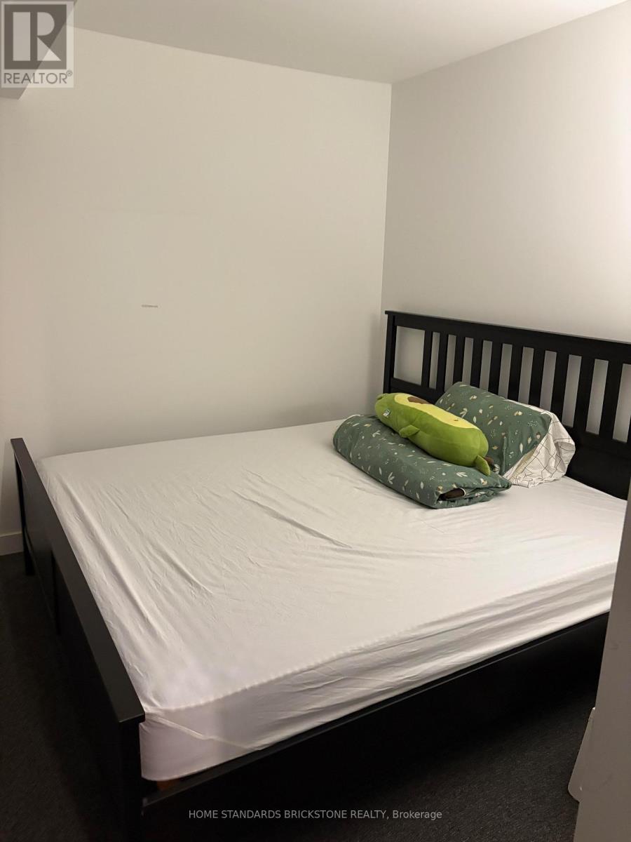 1001 - 160 Flemington Road, Toronto, Ontario  M6A 0A9 - Photo 4 - W12432167