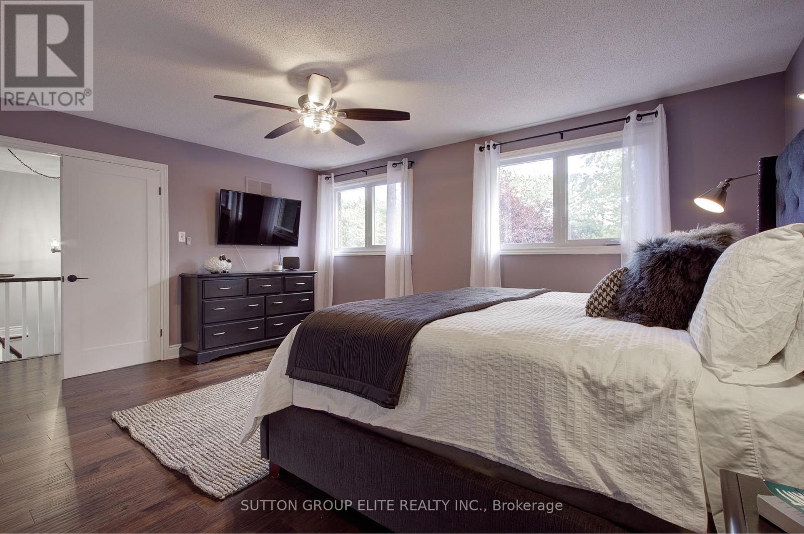 411 The Thicket, Mississauga, Ontario  L5G 4P6 - Photo 26 - W12432178