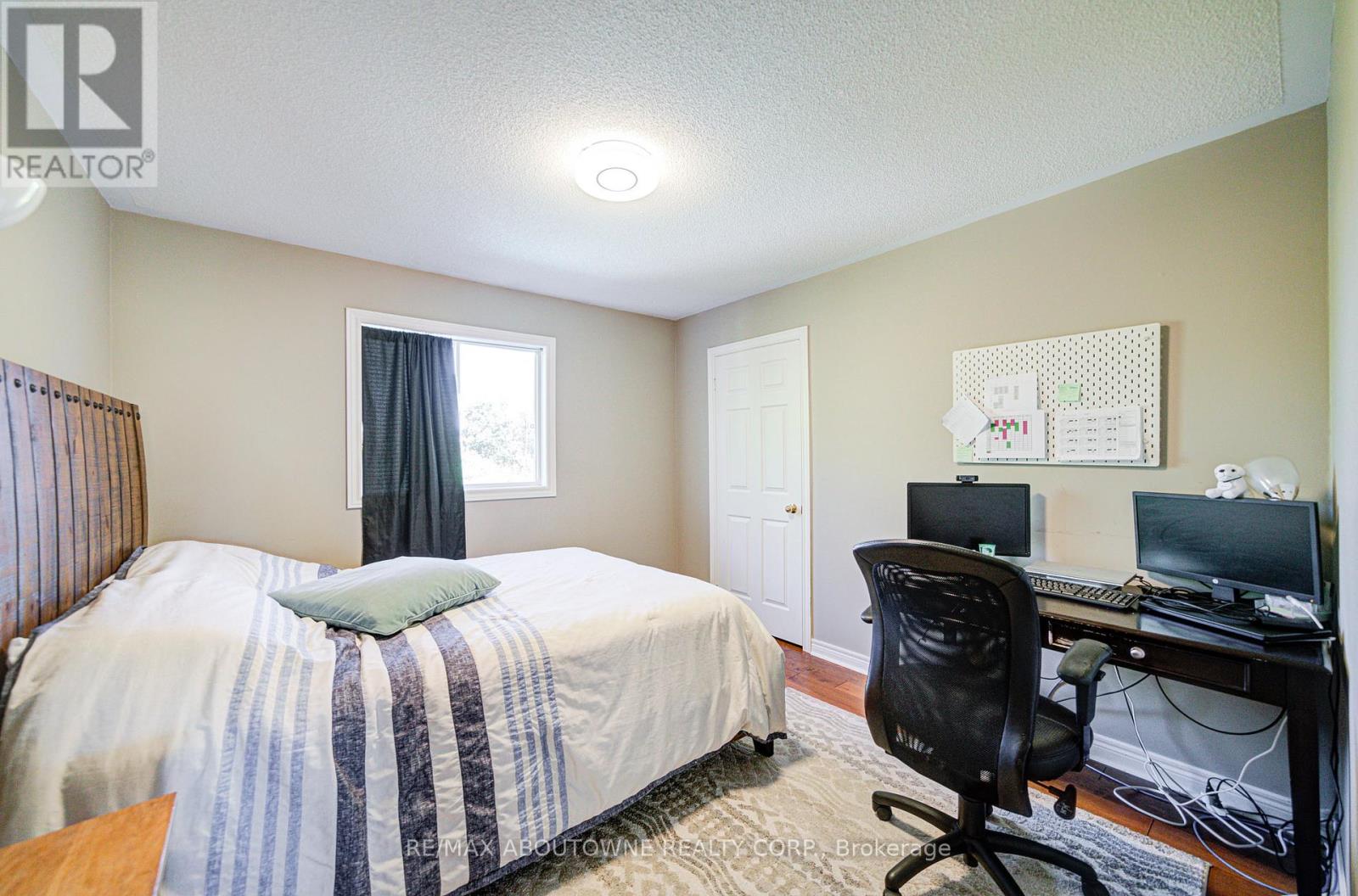 2193 Meadowland Drive, Oakville, Ontario  L6H 6H2 - Photo 29 - W12432182