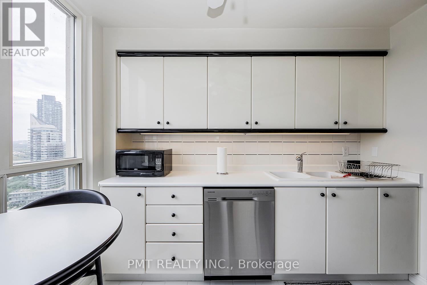 2410 - 2285 Lake Shore Boulevard W, Toronto, Ontario  M8V 3X9 - Photo 20 - W12432187