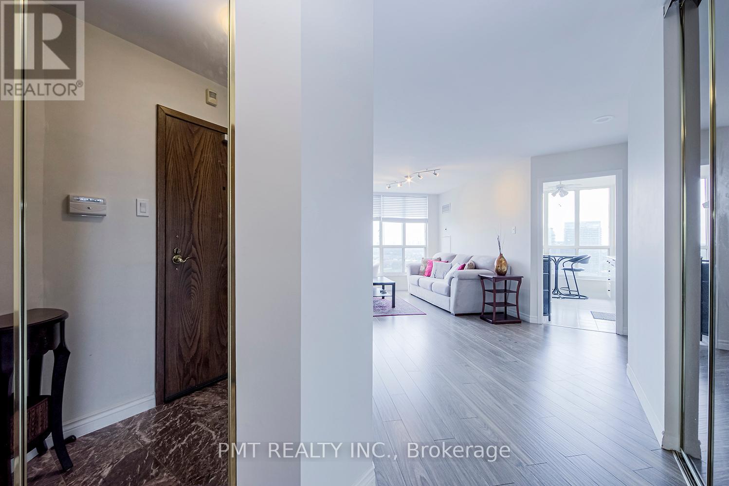 2410 - 2285 Lake Shore Boulevard W, Toronto, Ontario  M8V 3X9 - Photo 5 - W12432187