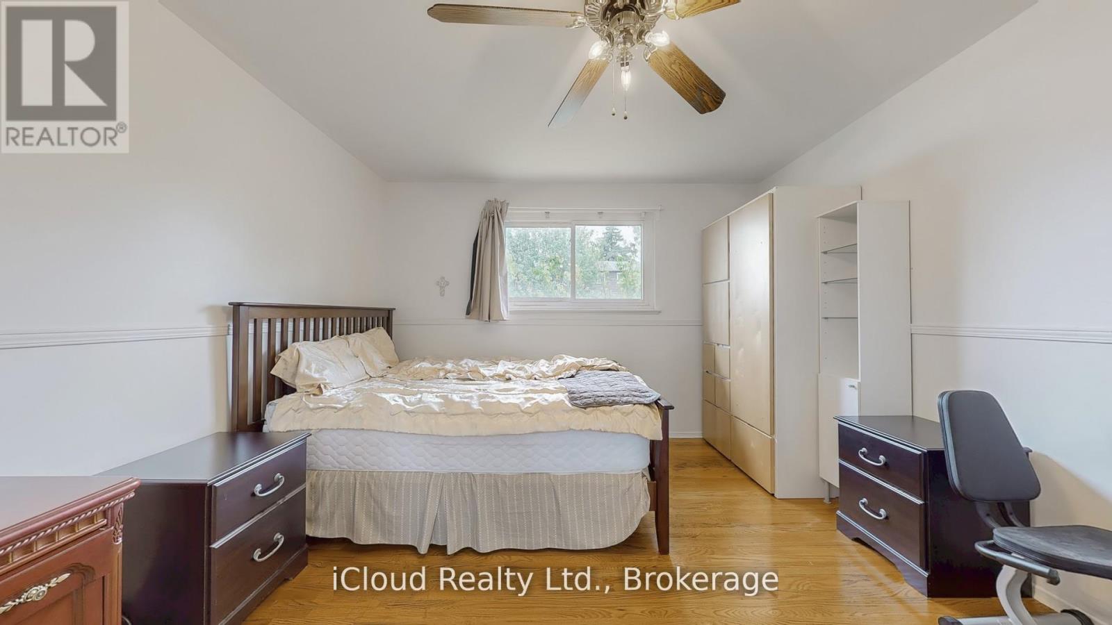 19 Flamingo Crescent, Brampton, Ontario  L6T 2G4 - Photo 15 - W12432200