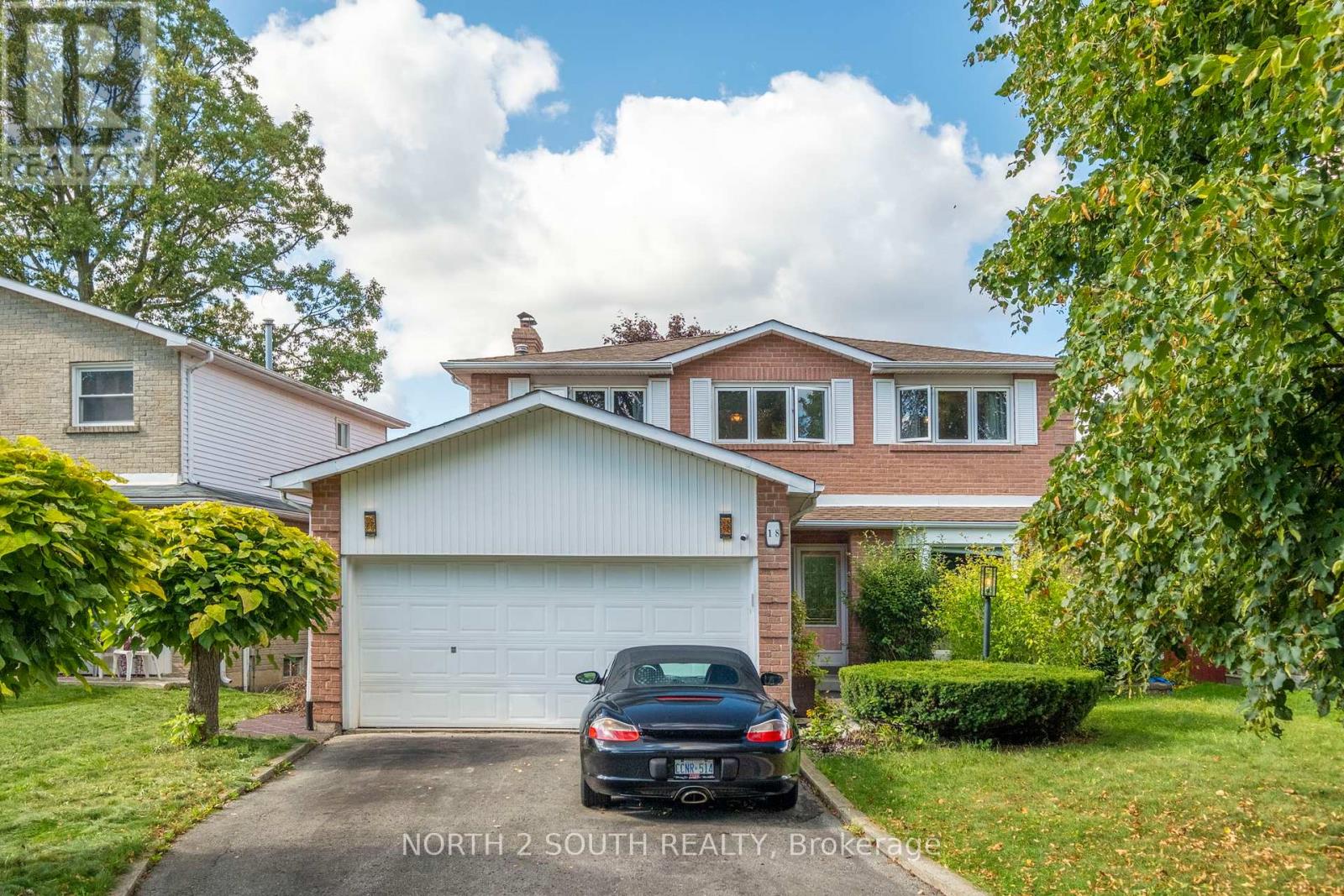 18 MITCHELL AVENUE, Brampton, Ontario