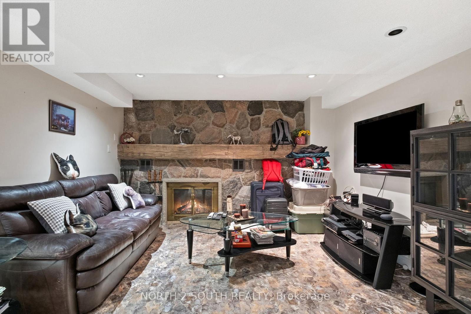 18 Mitchell Avenue, Brampton, Ontario  L6Z 1H3 - Photo 37 - W12432217