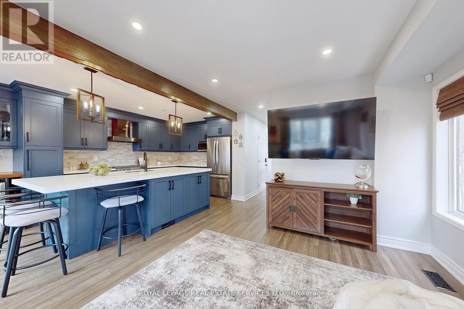 4830 Thomas Alton Boulevard, Burlington, Ontario  L7M 0J5 - Photo 9 - W12432229