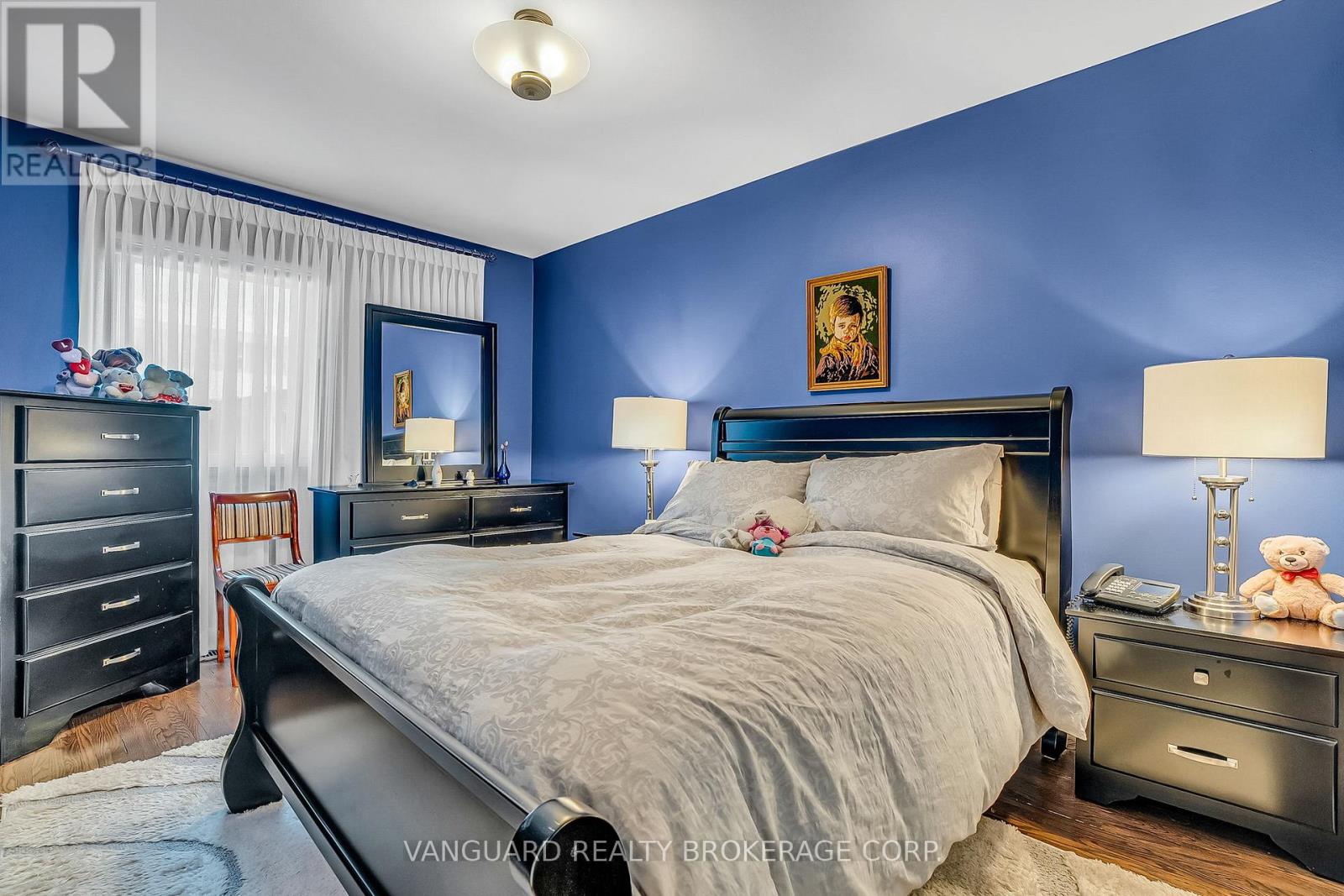 61 Gambello Crescent, Toronto, Ontario  M3J 1W2 - Photo 27 - W12432235