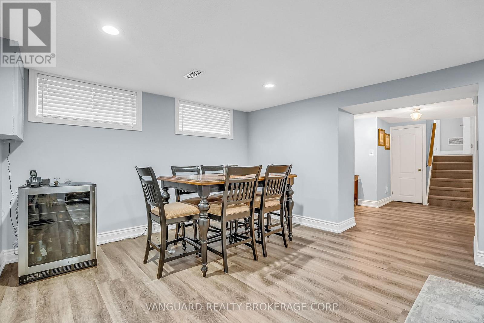61 Gambello Crescent, Toronto, Ontario  M3J 1W2 - Photo 36 - W12432235