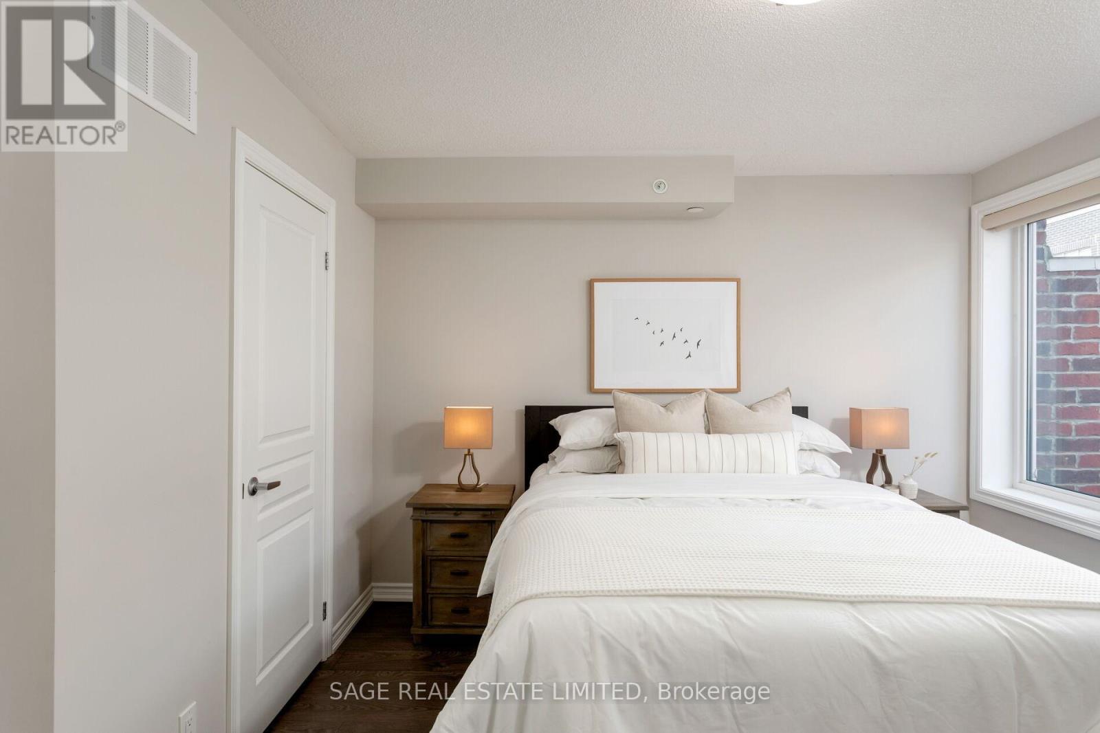 6 - 135 Long Branch Avenue, Toronto, Ontario  M8W 0A9 - Photo 27 - W12432236
