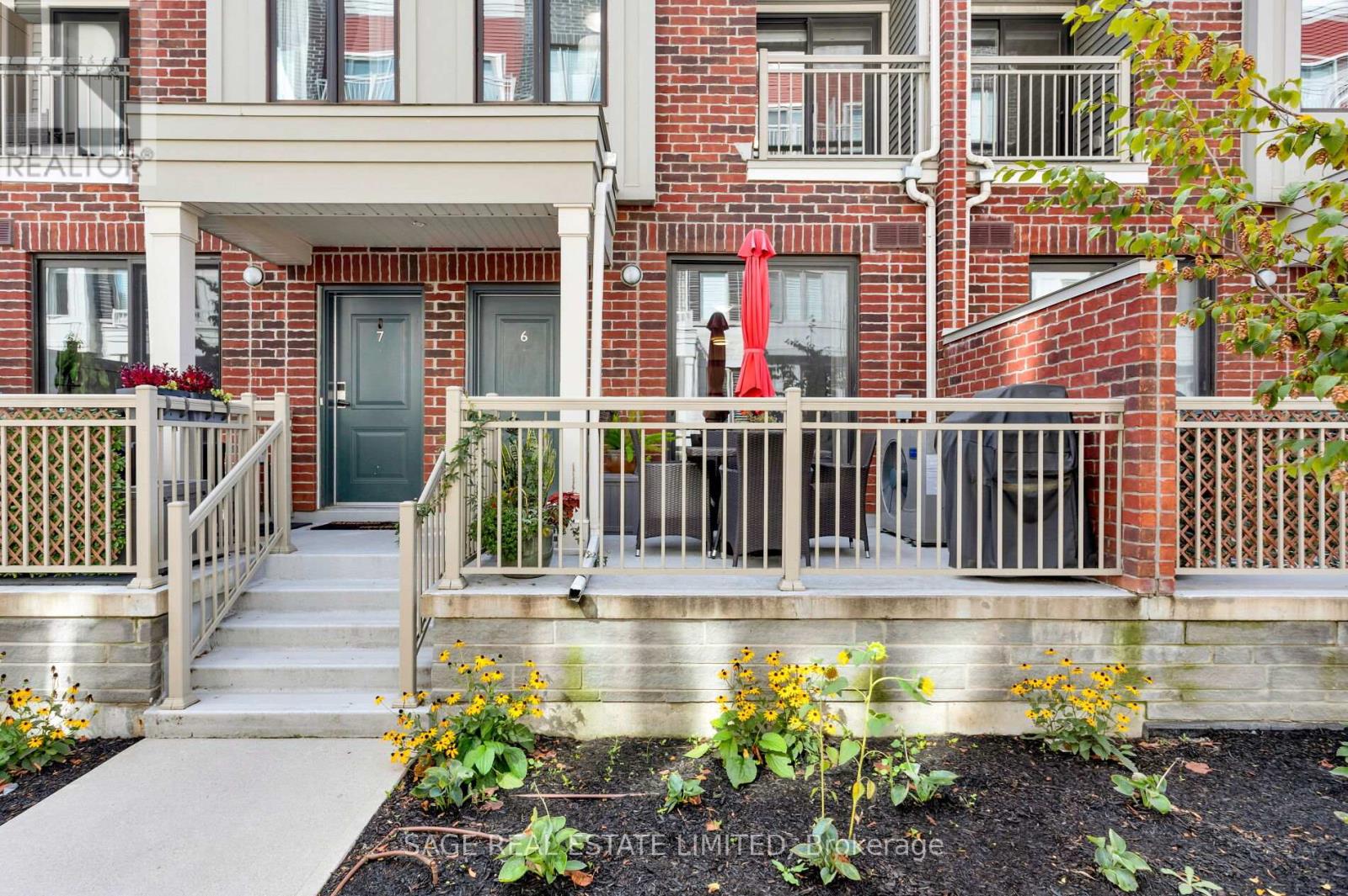 6 - 135 Long Branch Avenue, Toronto, Ontario  M8W 0A9 - Photo 40 - W12432236