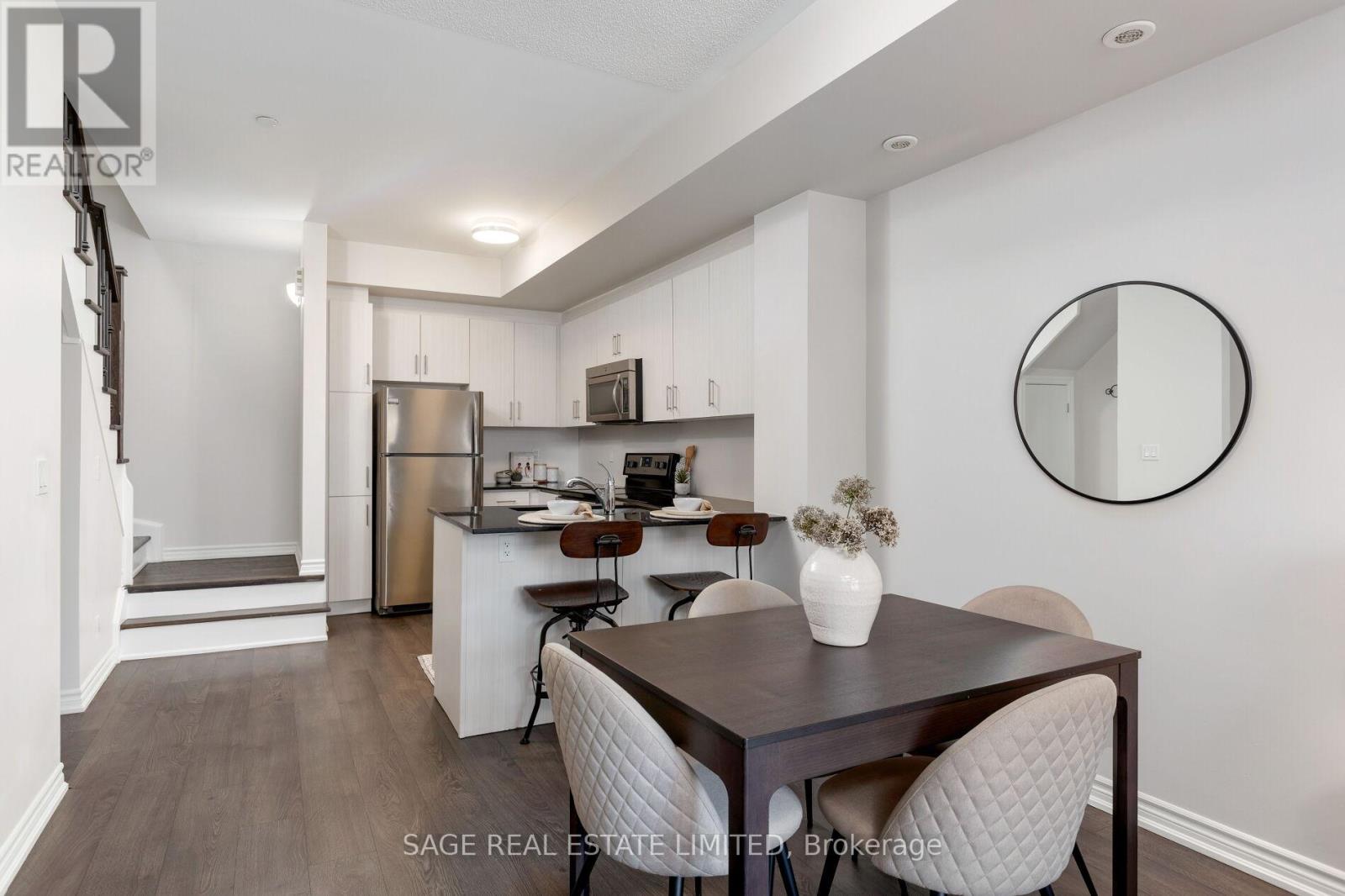 6 - 135 Long Branch Avenue, Toronto, Ontario  M8W 0A9 - Photo 6 - W12432236