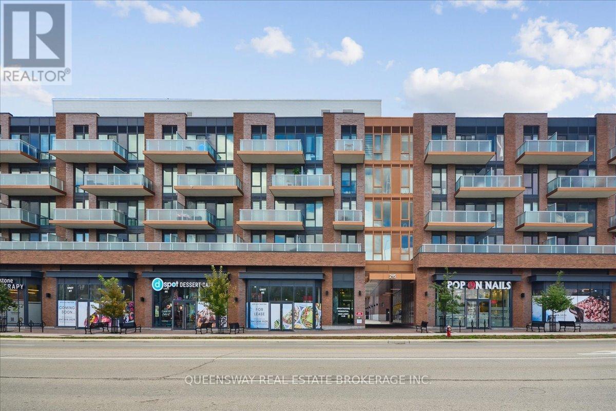 443 - 215 Lakeshore Road W, Mississauga, Ontario  L5H 0A7 - Photo 35 - W12432238