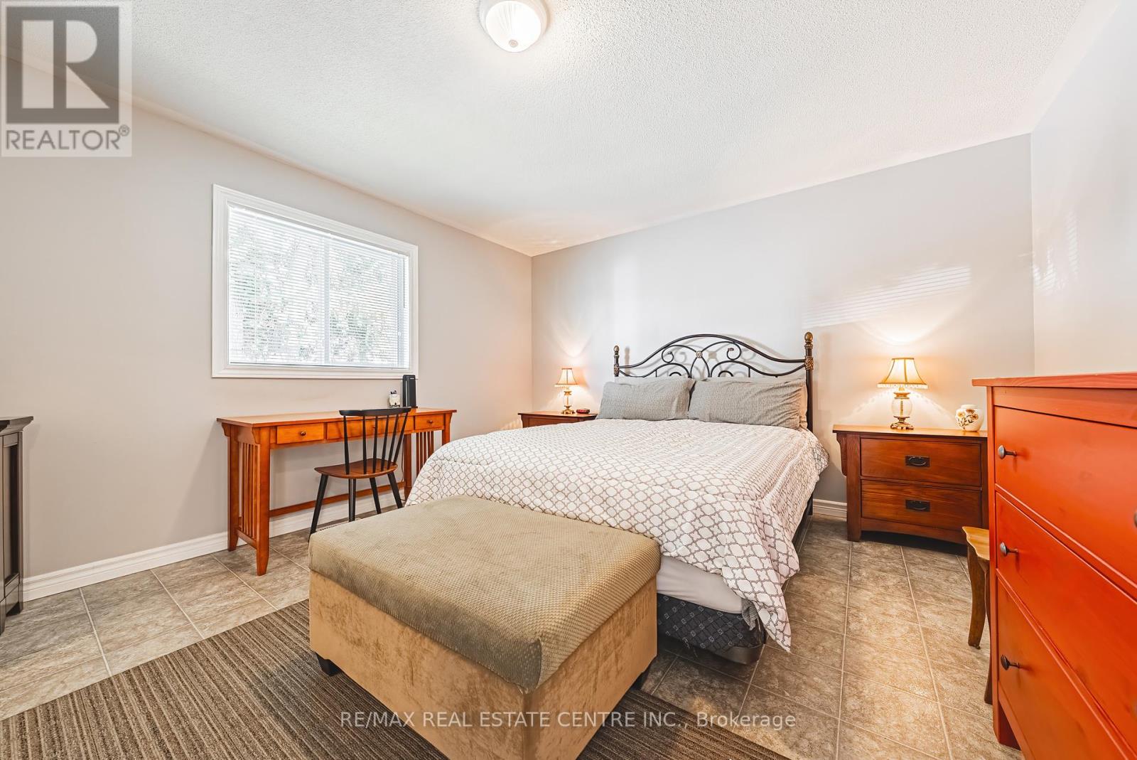 32 Water Street Pvt Street, Puslinch, Ontario  N1H 6H9 - Photo 17 - X12432135