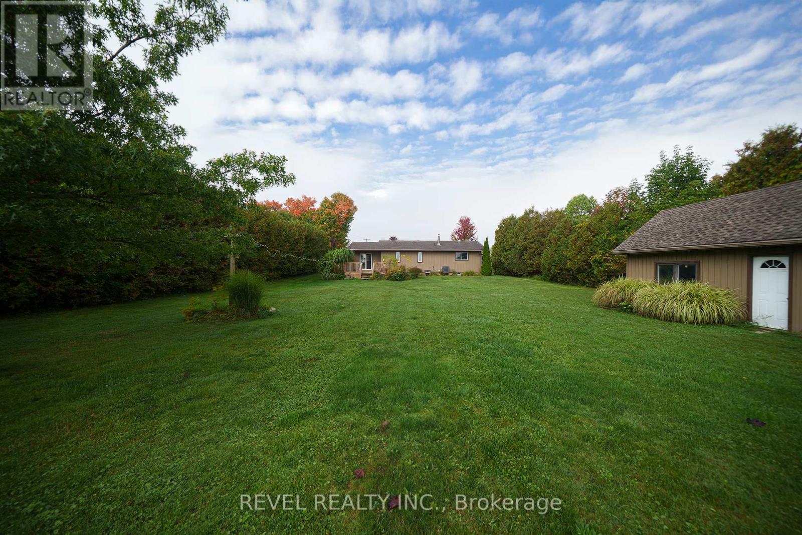 19 Burgess Street, Norwich, Ontario  N0J 1P0 - Photo 26 - X12432137
