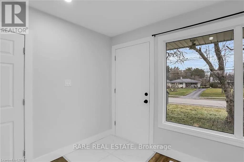 1615 Gore Road, London East, Ontario  N5W 1V1 - Photo 3 - X12432190