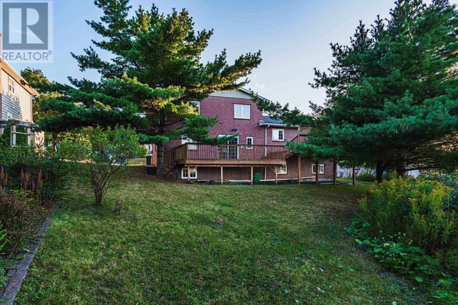11 Laurentian Drive, Halifax, Nova Scotia  B3M 3G2 - Photo 44 - 202521688