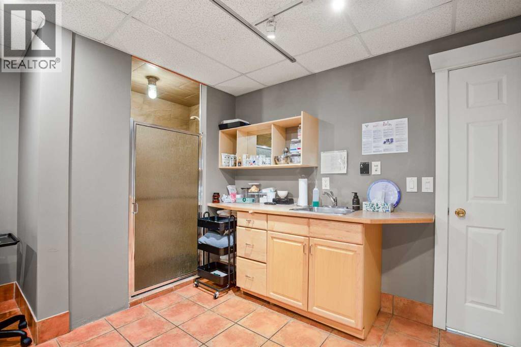 123 Main Street Street, Red Deer, Alberta  T4P 3E4 - Photo 16 - A2194223