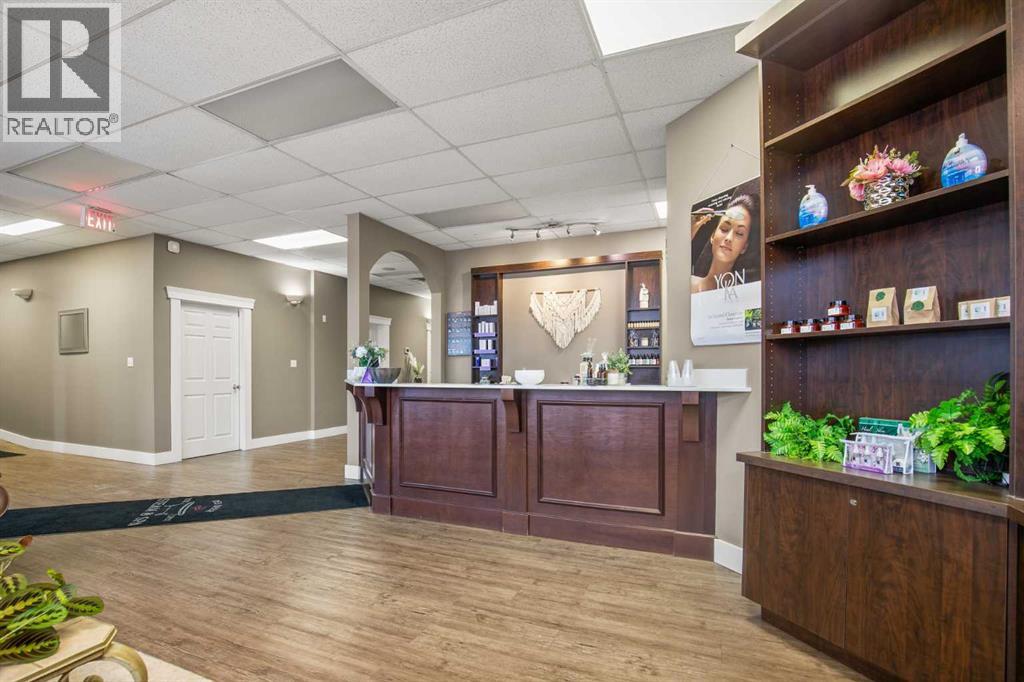 123 Main Street Street, Red Deer, Alberta  T4P 3E4 - Photo 4 - A2194223