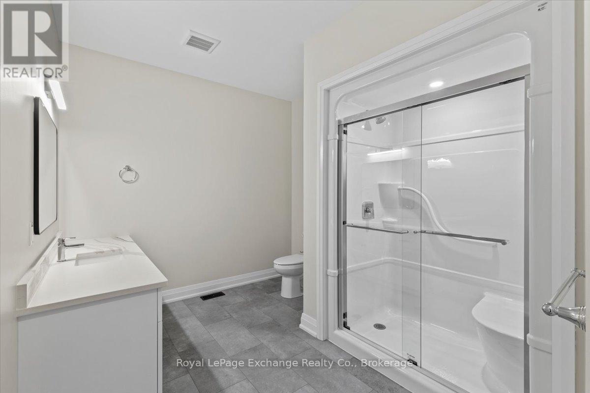 443 Park Street W, West Grey, Ontario  N0G 1R0 - Photo 15 - X12314359