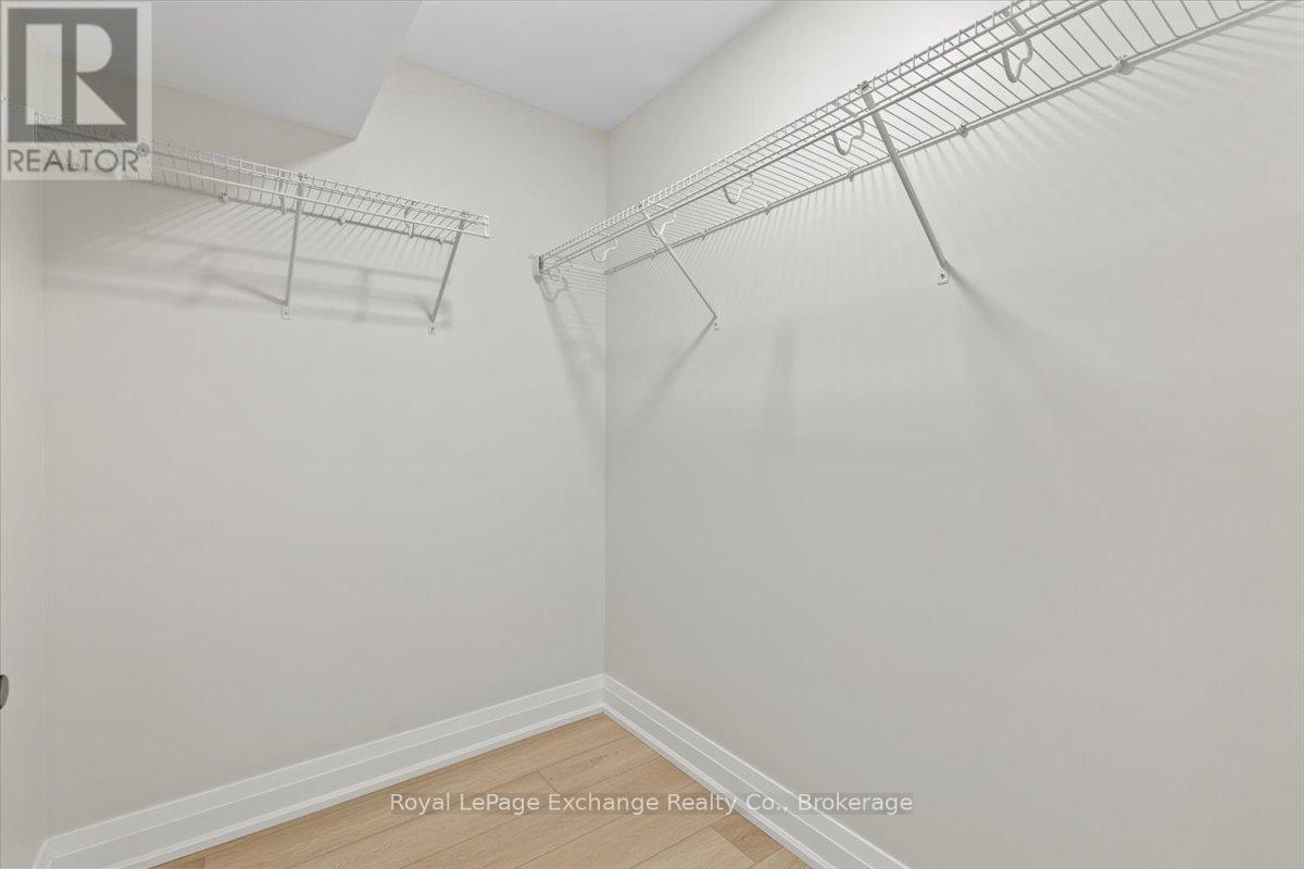 443 Park Street W, West Grey, Ontario  N0G 1R0 - Photo 22 - X12314359