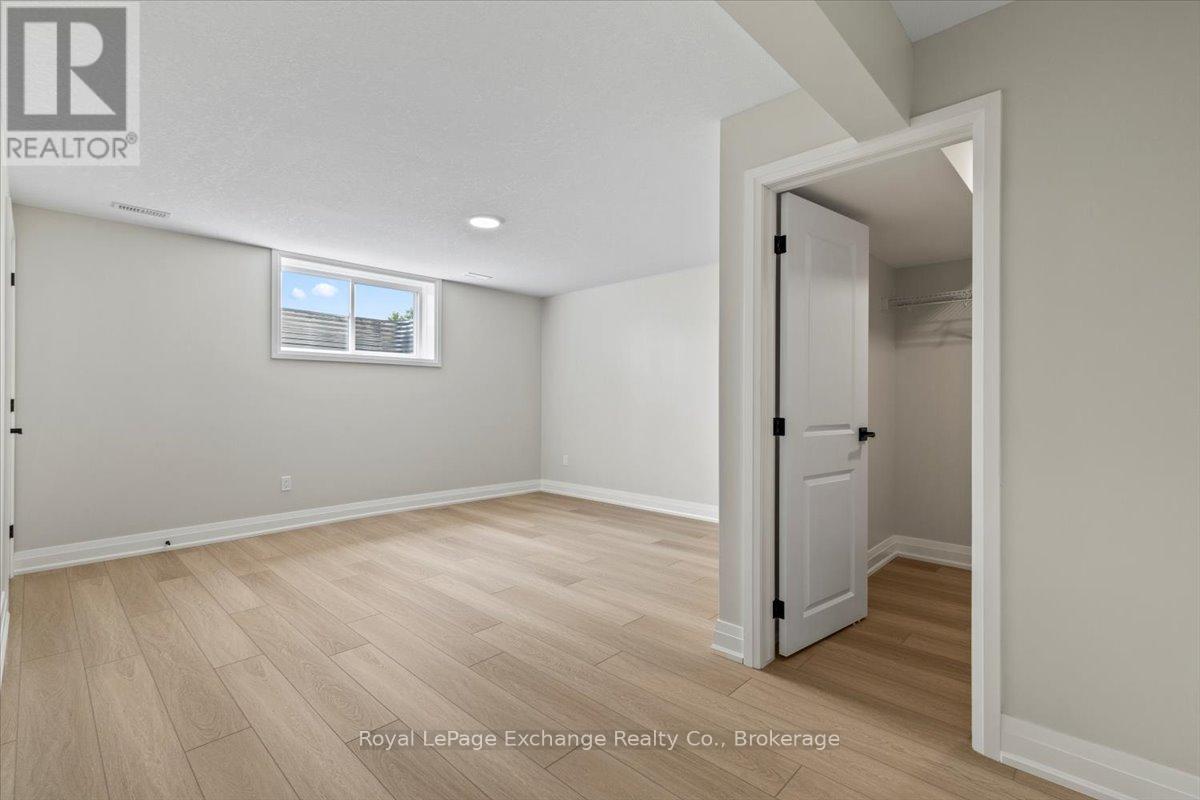 443 Park Street W, West Grey, Ontario  N0G 1R0 - Photo 21 - X12314359