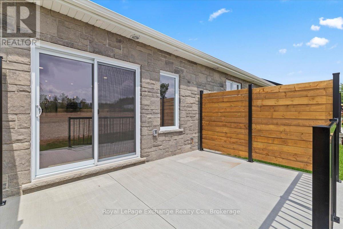 443 Park Street W, West Grey, Ontario  N0G 1R0 - Photo 30 - X12314359