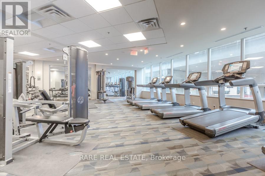 501 - 12 Yonge Street N, Toronto, Ontario  M5E 1Z9 - Photo 19 - C12431899