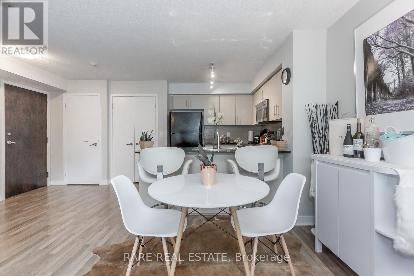 501 - 12 Yonge Street N, Toronto, Ontario  M5E 1Z9 - Photo 6 - C12431899