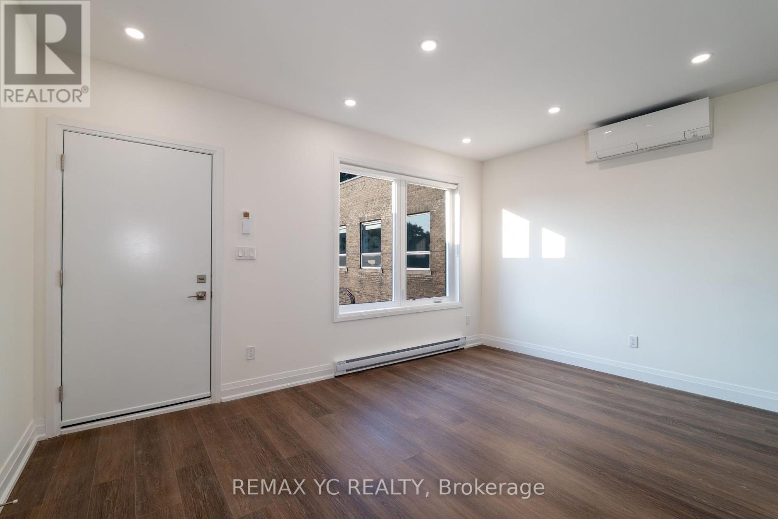 2s - 673 Danforth Avenue, Toronto, Ontario  M4J 1L2 - Photo 3 - E12430015
