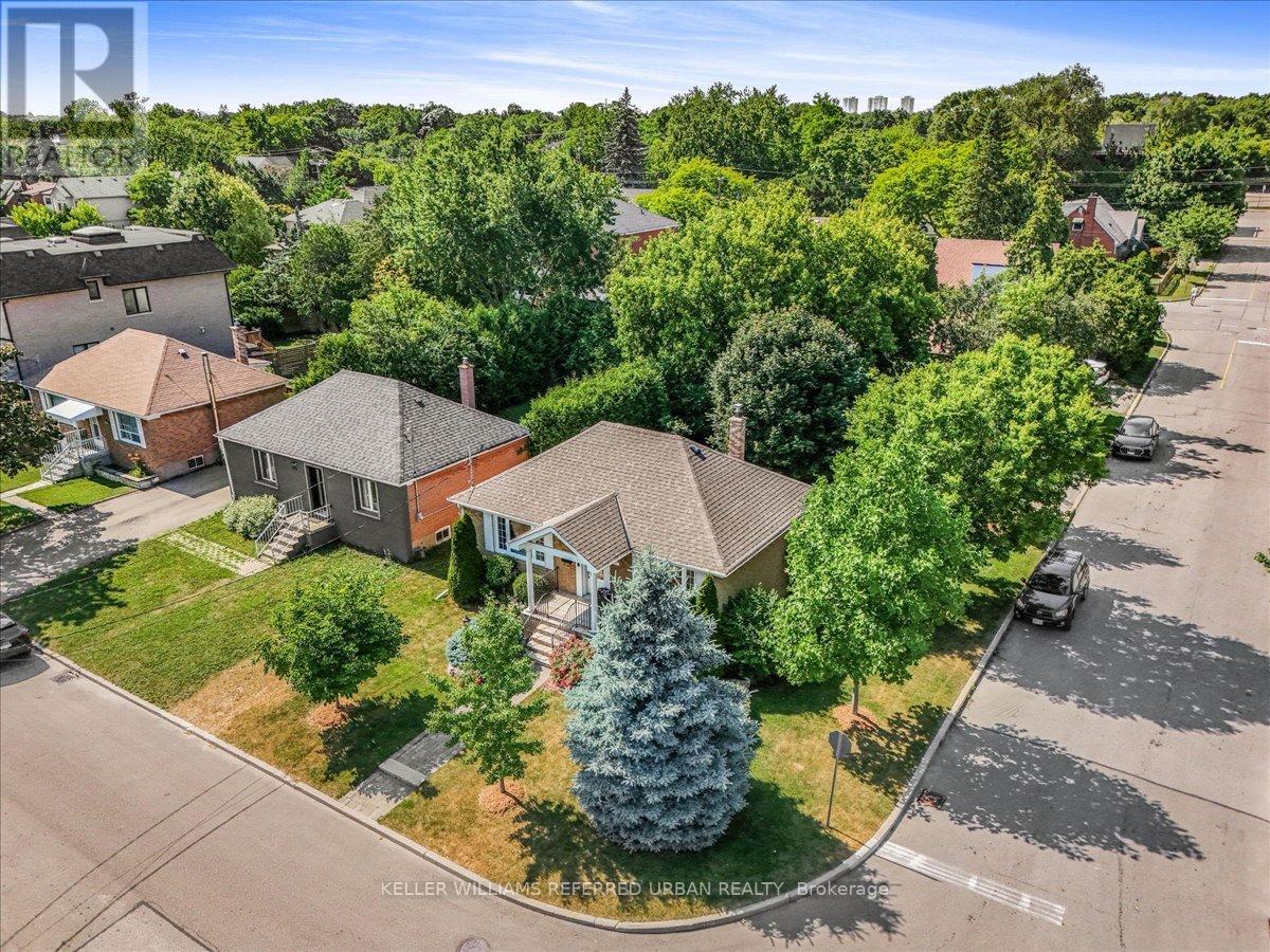 274 Poyntz Avenue, Toronto, Ontario  M2N 1J9 - Photo 2 - C12377261