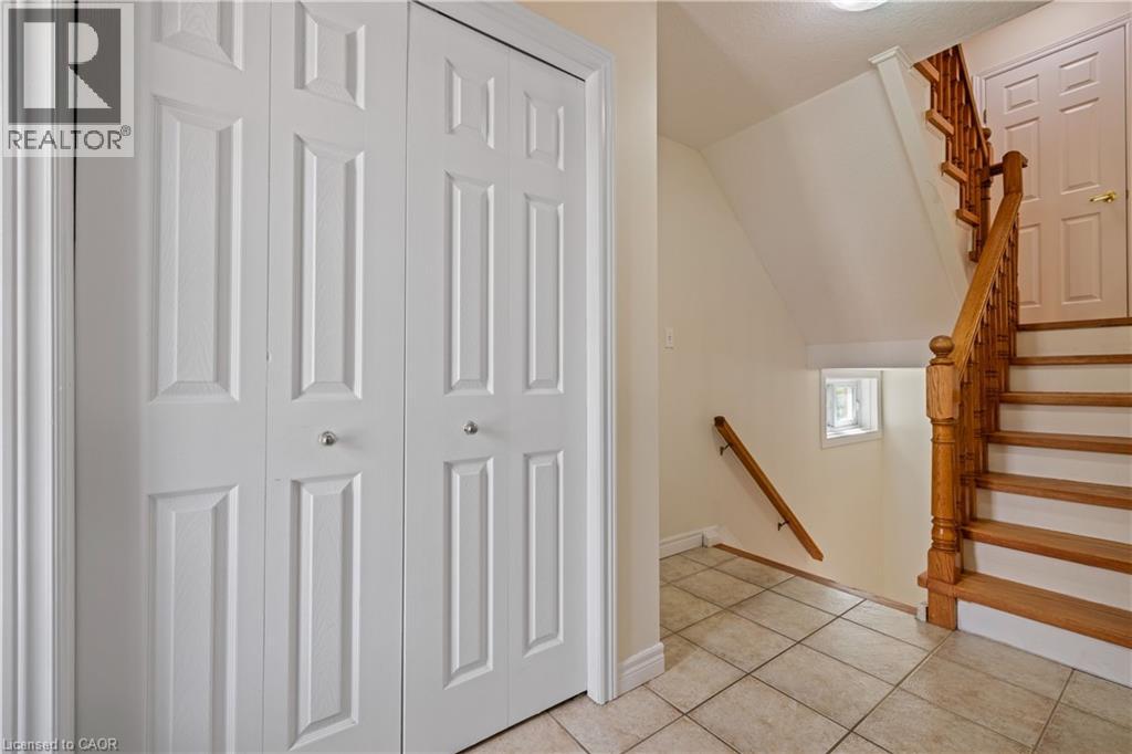 695 Wild Ginger Avenue Unit# A, Waterloo, Ontario  N2V 2T2 - Photo 5 - 40774354