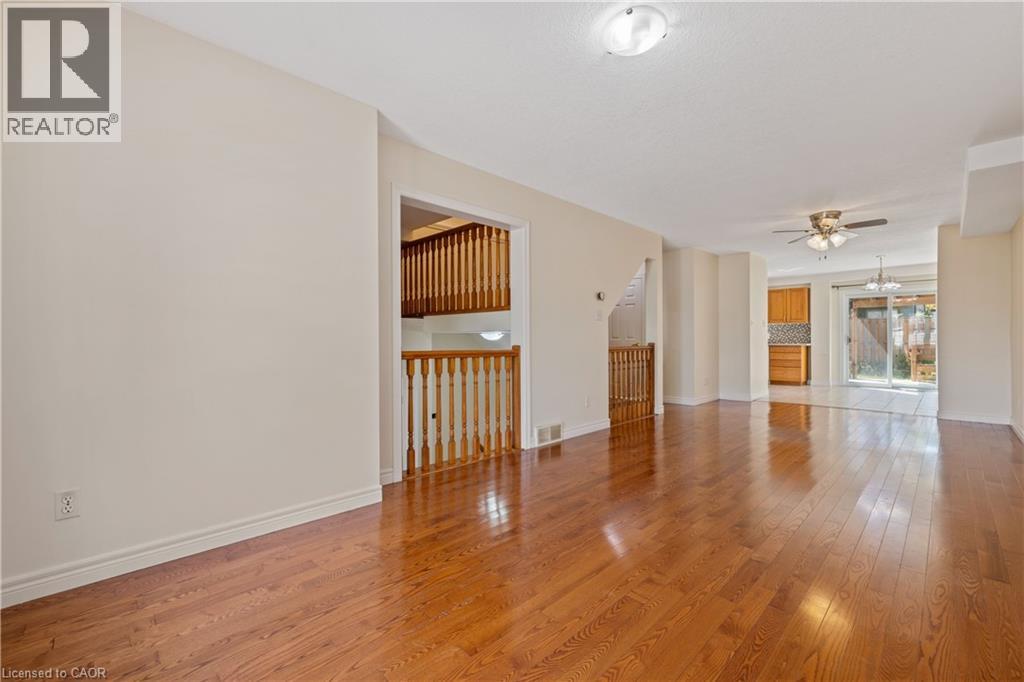 695 Wild Ginger Avenue Unit# A, Waterloo, Ontario  N2V 2T2 - Photo 8 - 40774354