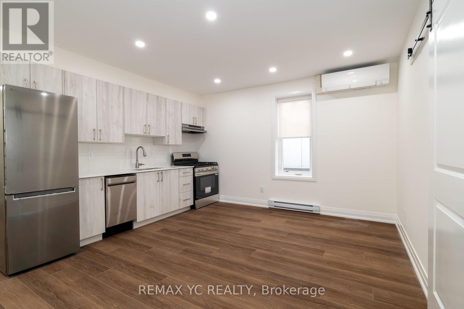 2n - 673 Danforth Avenue, Toronto, Ontario  M4J 1L2 - Photo 2 - E12430008